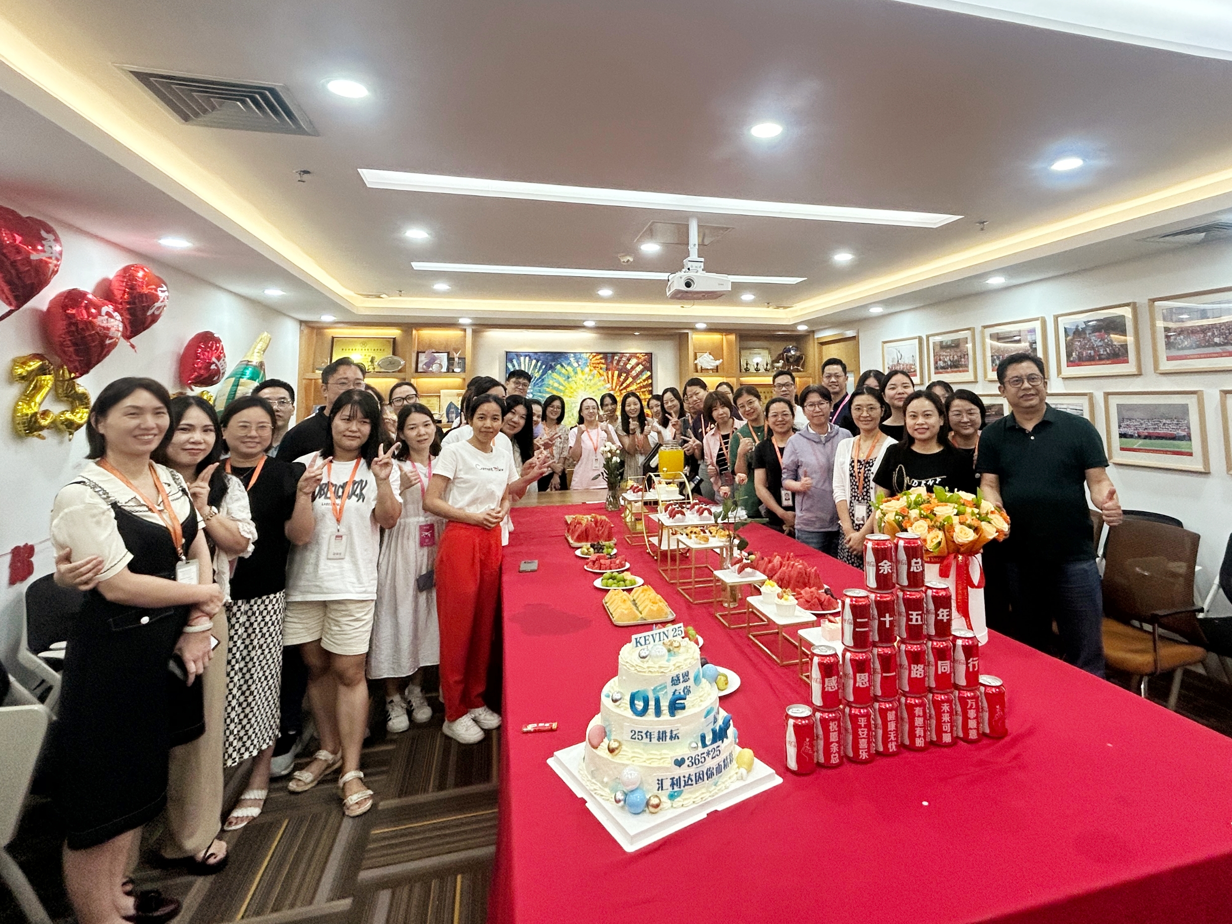 二十五載，風(fēng)雨兼程；余光熠熠，勇立潮頭：祝Kevin Yu入職匯利達(dá)25周年快樂！(圖8)